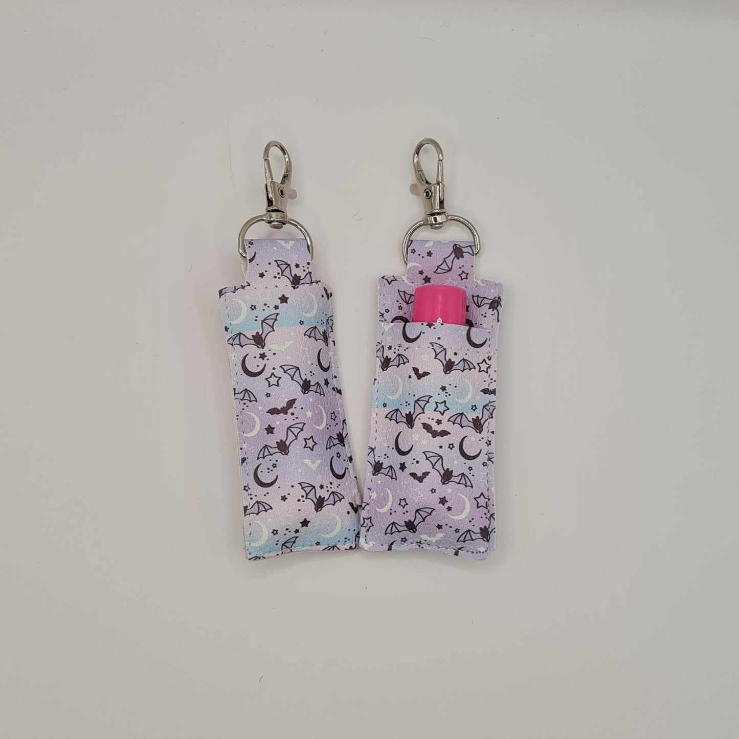 Lipbalm holder bats