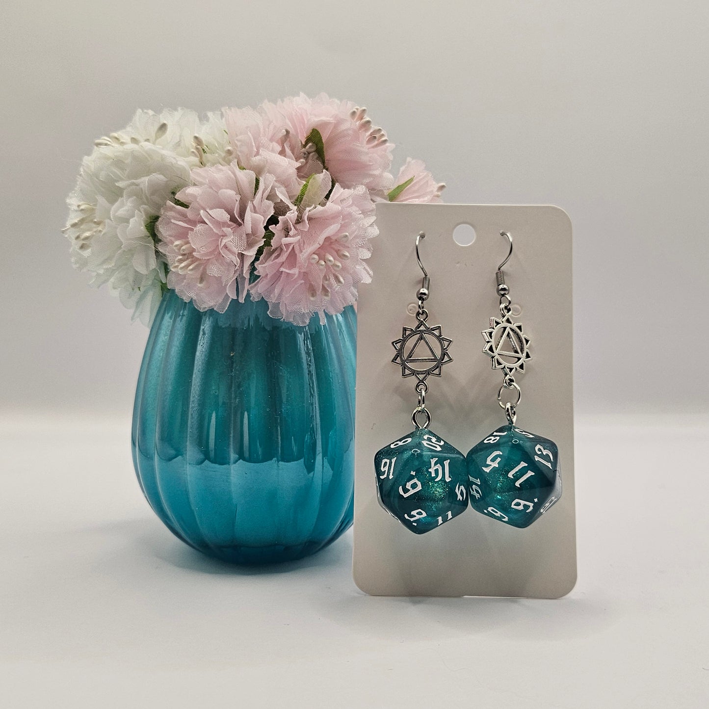 Glitter Turquoise flower triangle