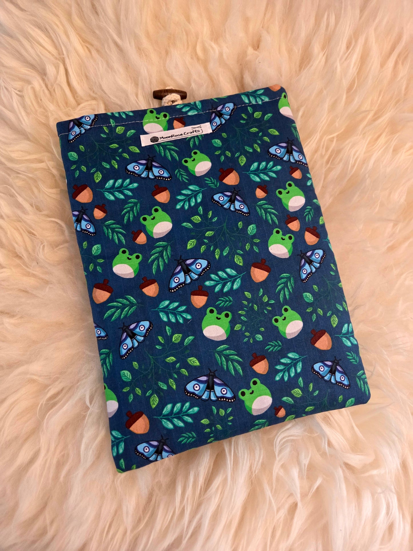 Sleeve Froggy leaves