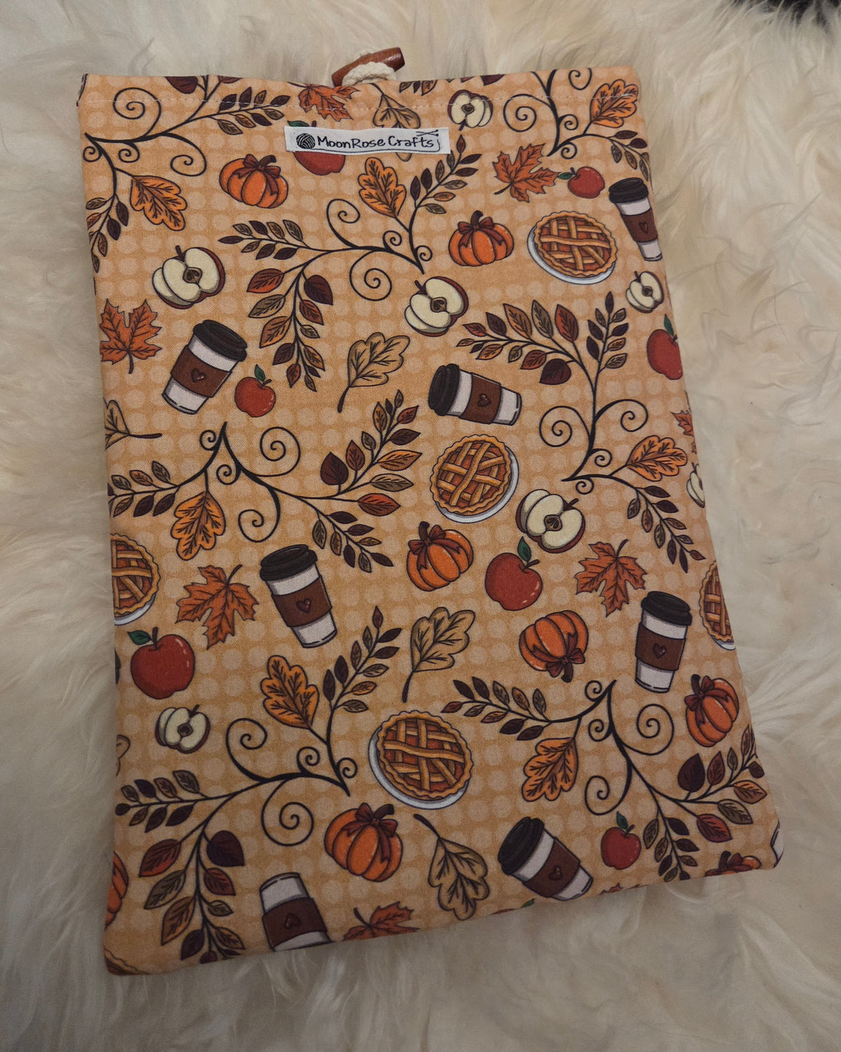 Sleeve fall forest apples XL