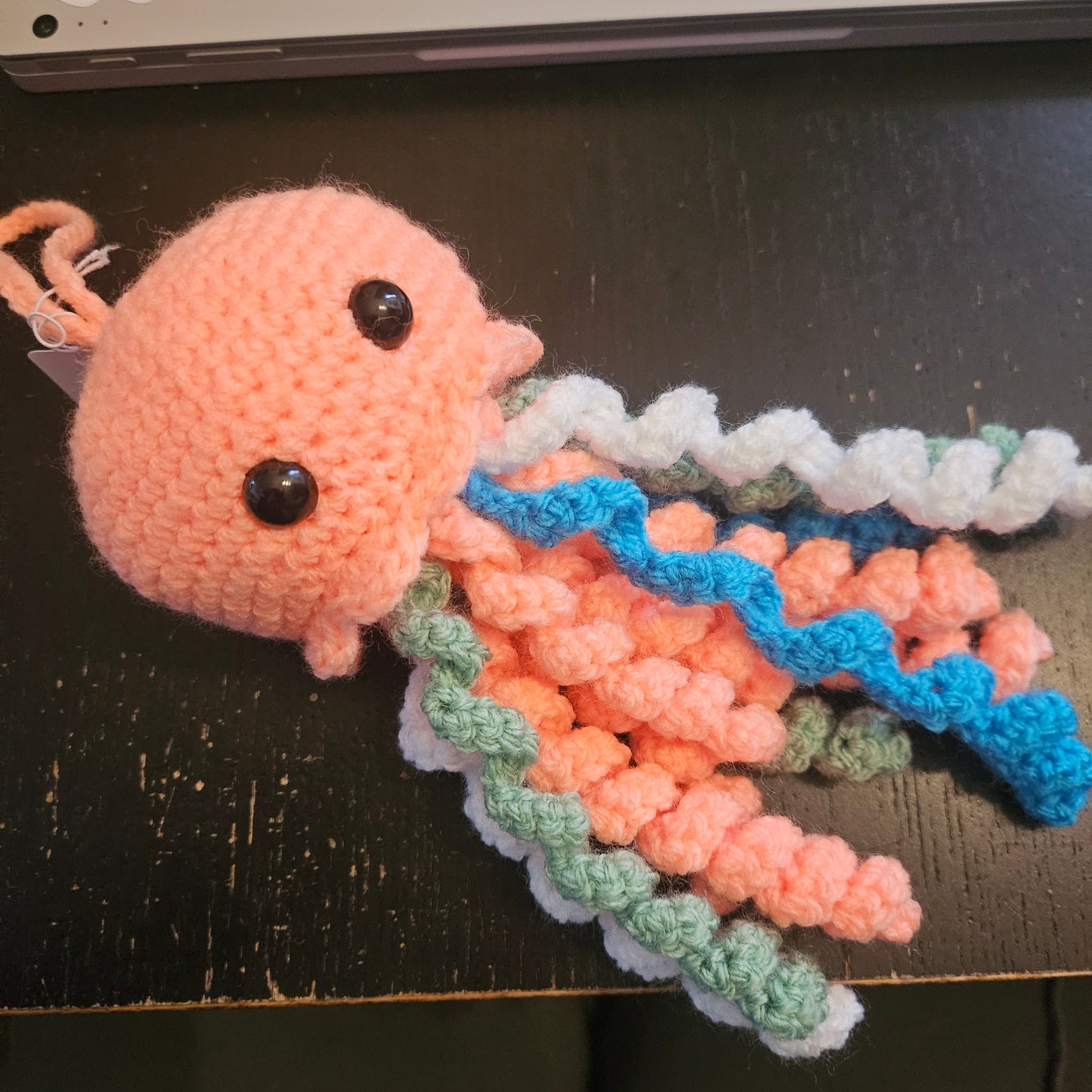 Crochet yellifish