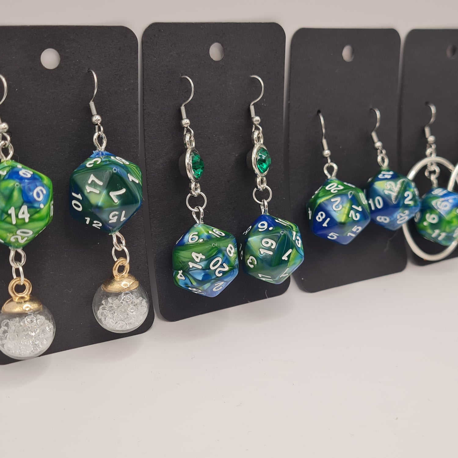D20 Blue/green