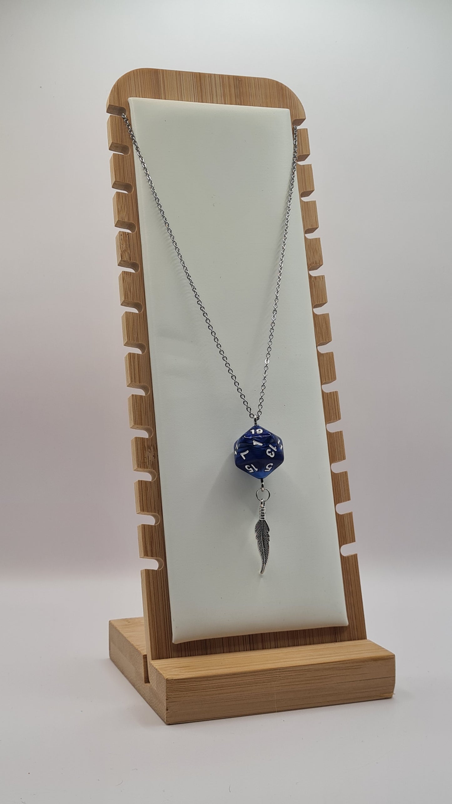 Necklace D20 blue/grey feather