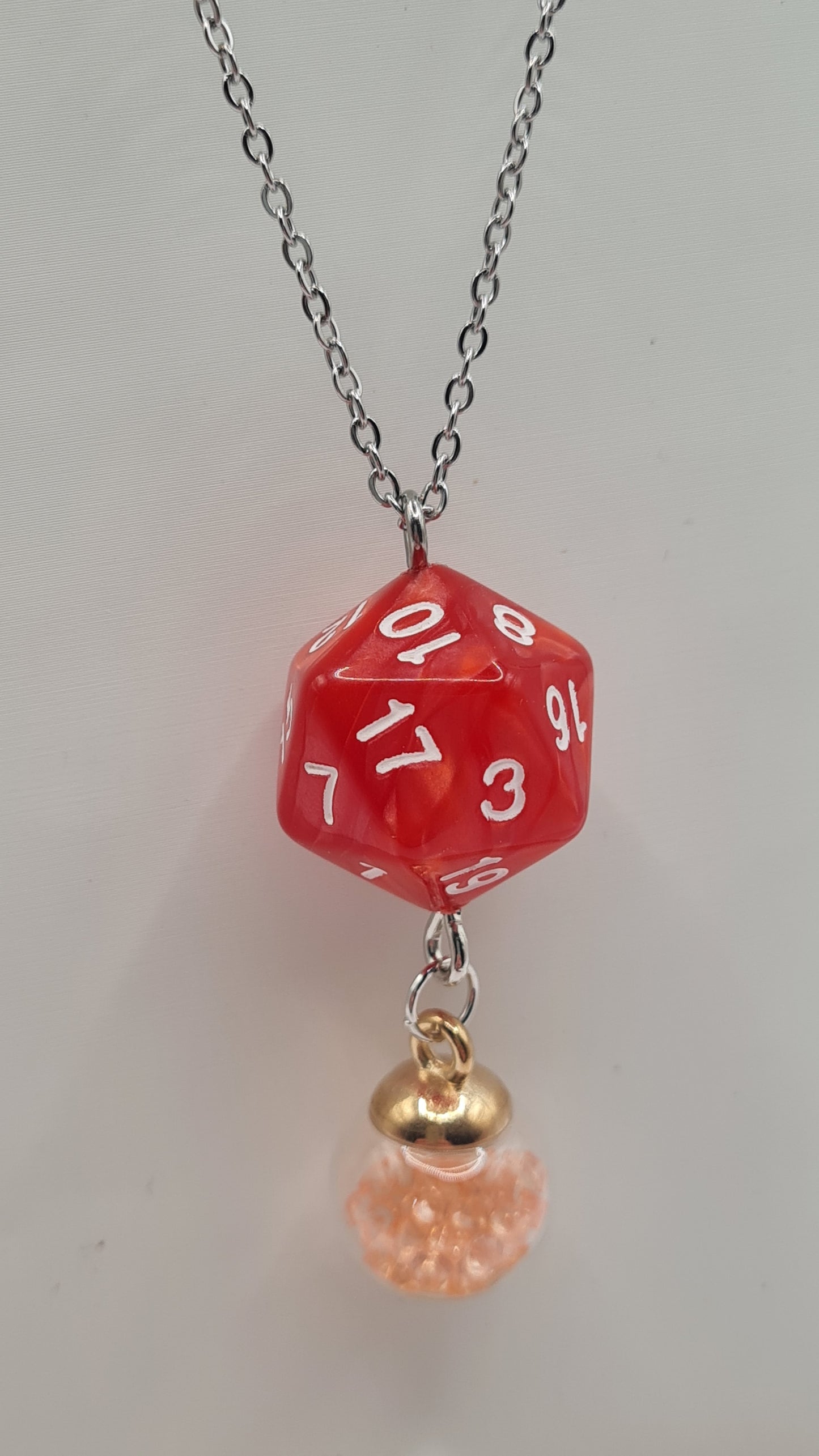 Necklace D20 red sphere