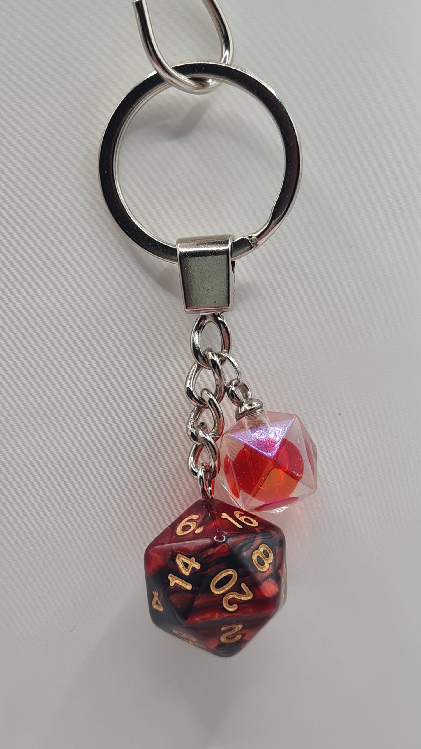 Keychain red/black dome red