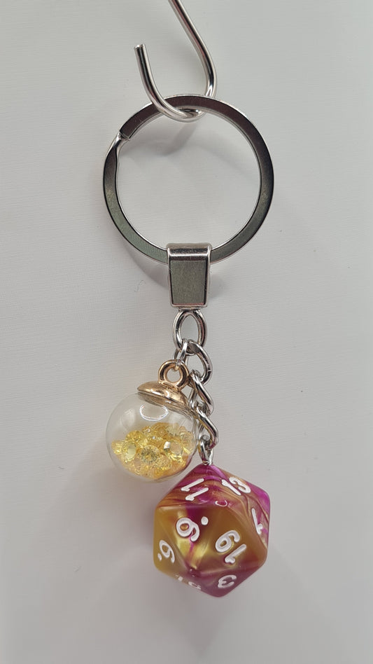 Keychain pink/yellow sphere yellow