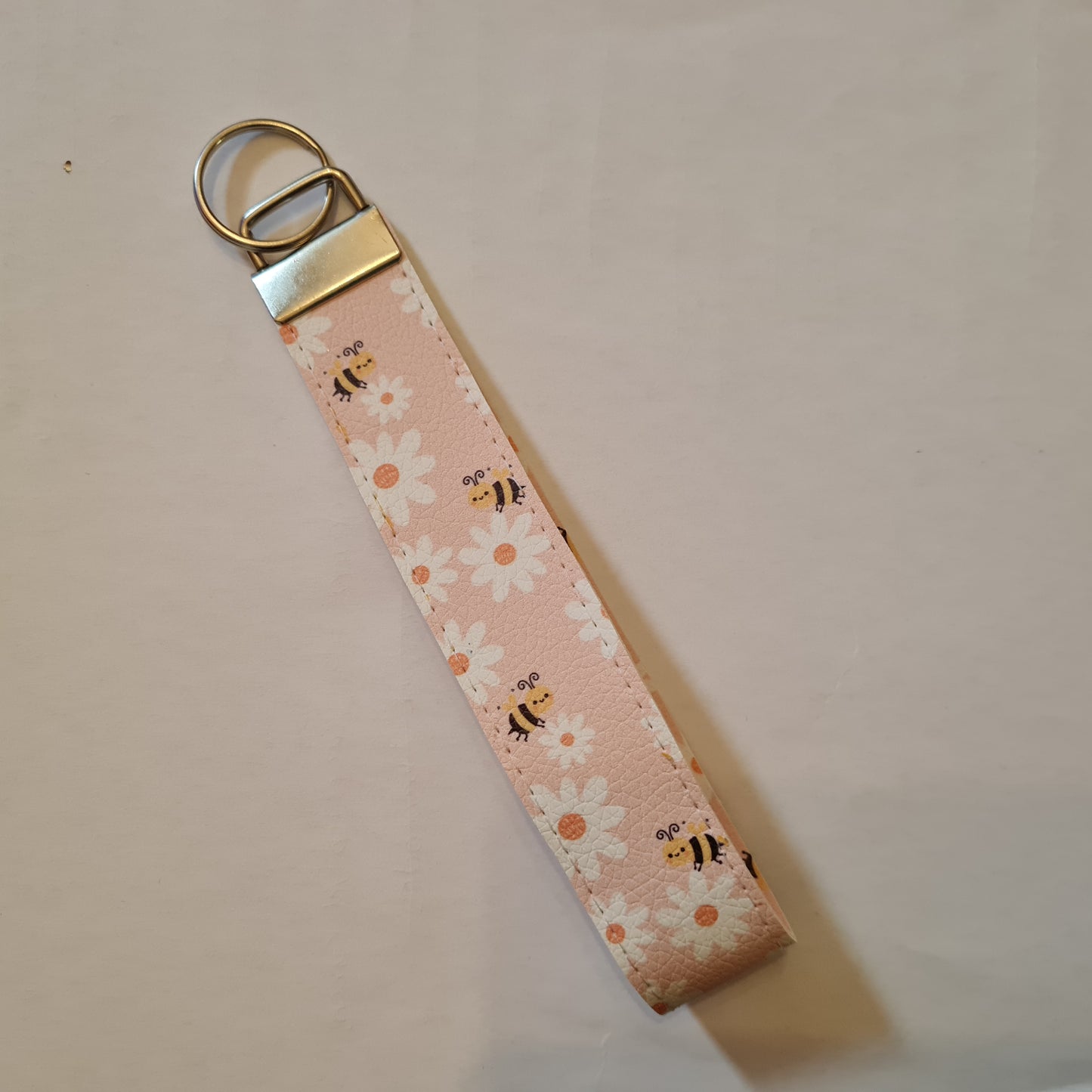 Wristlet bee orange