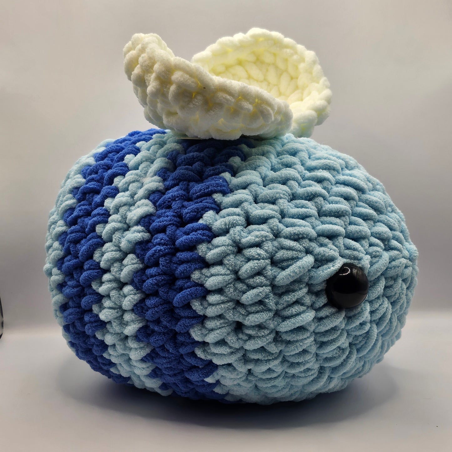 Crochet Bee XXL blue