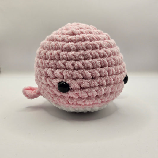 Crochet whale small