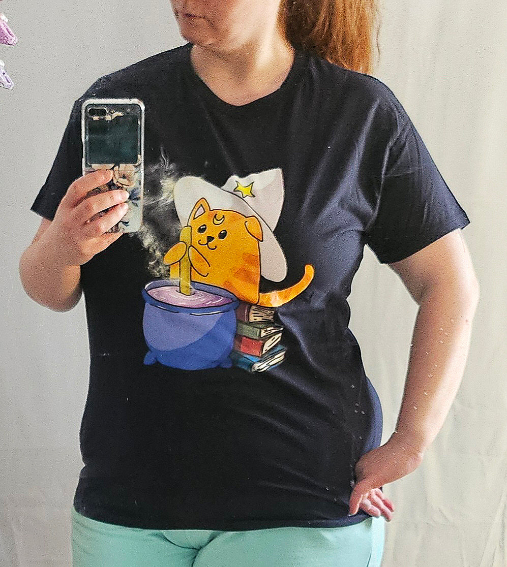 T-shirt Cat cauldron