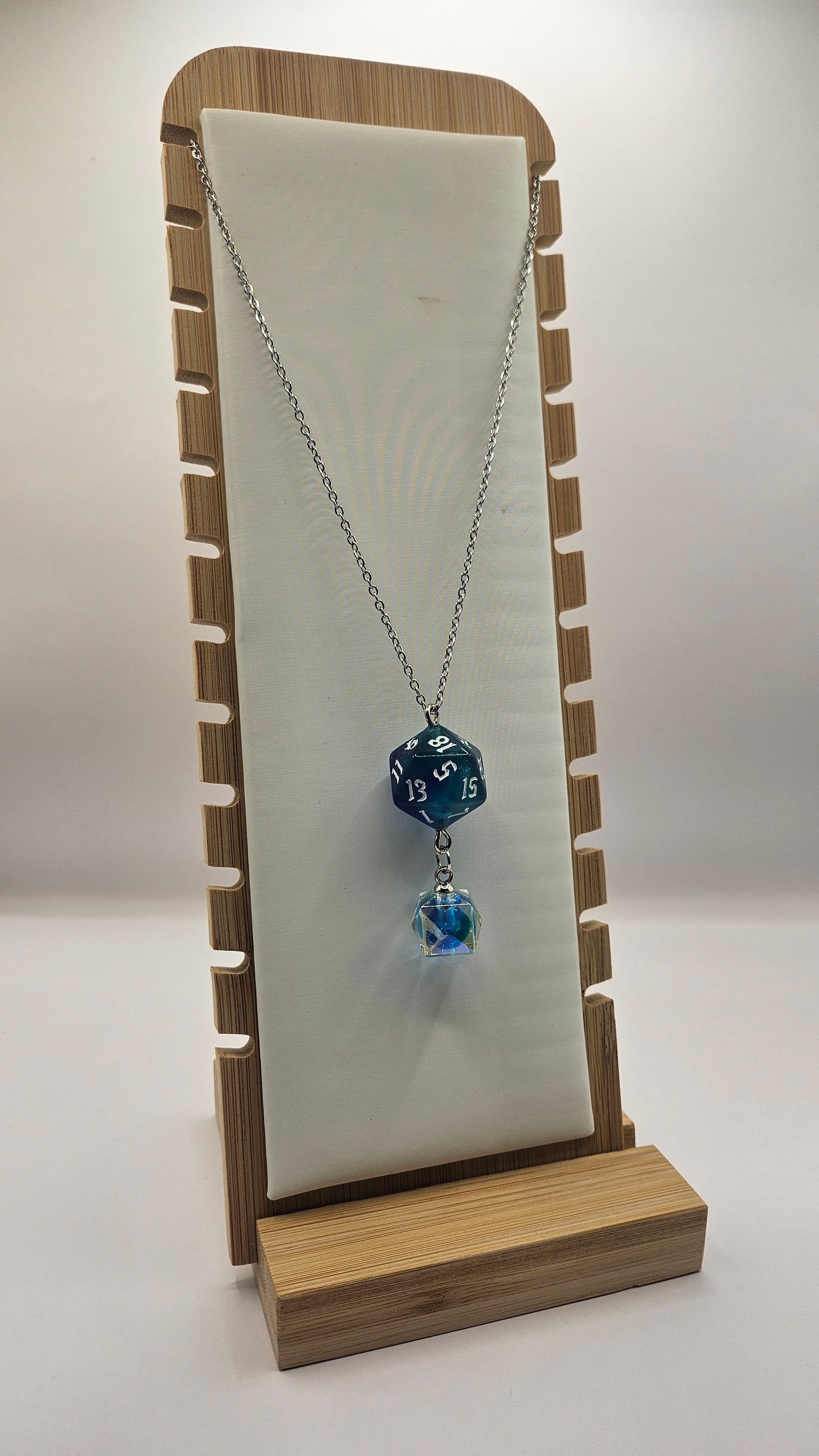 Necklace D20 Glitter blue/green Dome