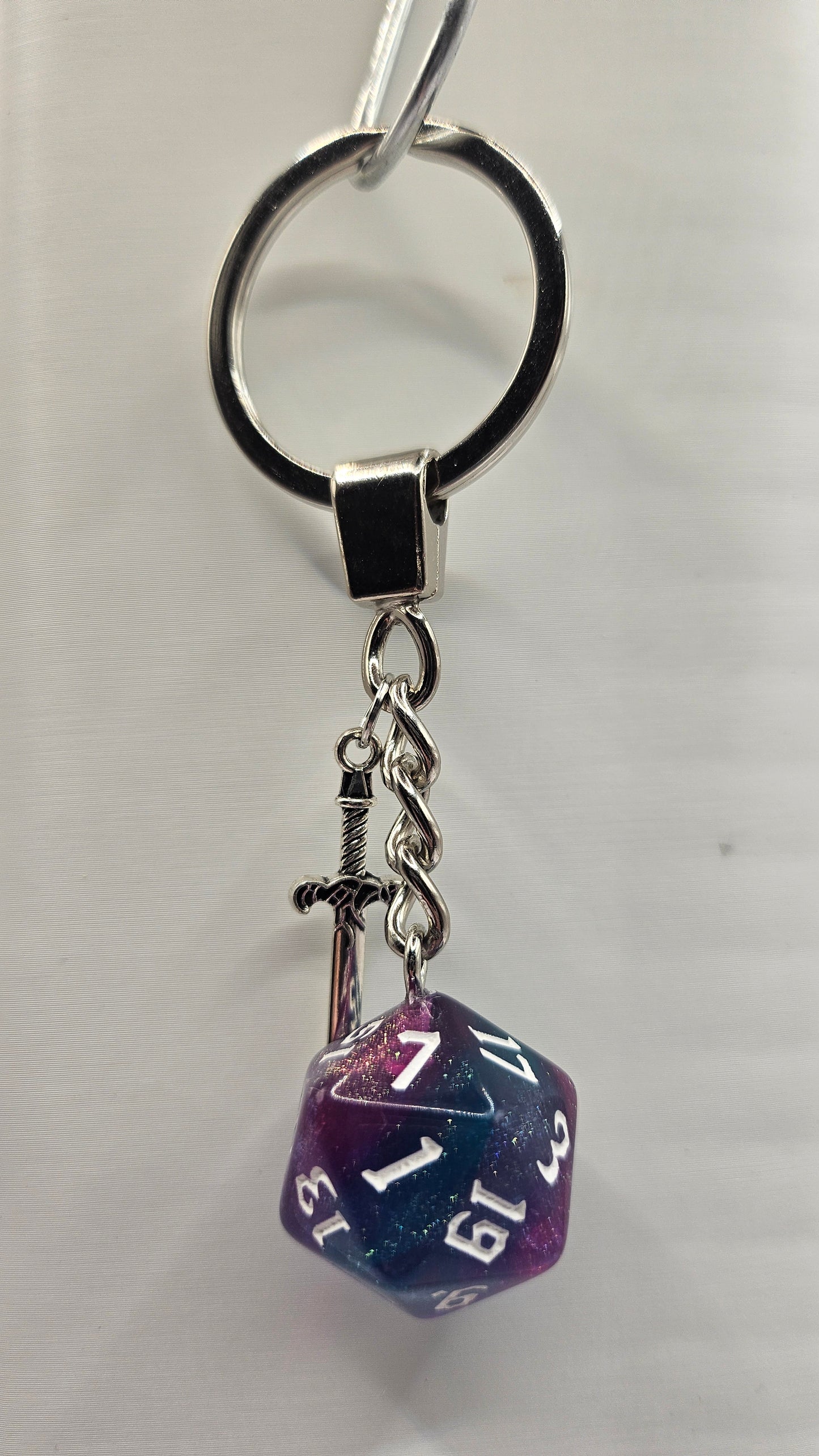 Keychain Glitter Blue/purple Sword