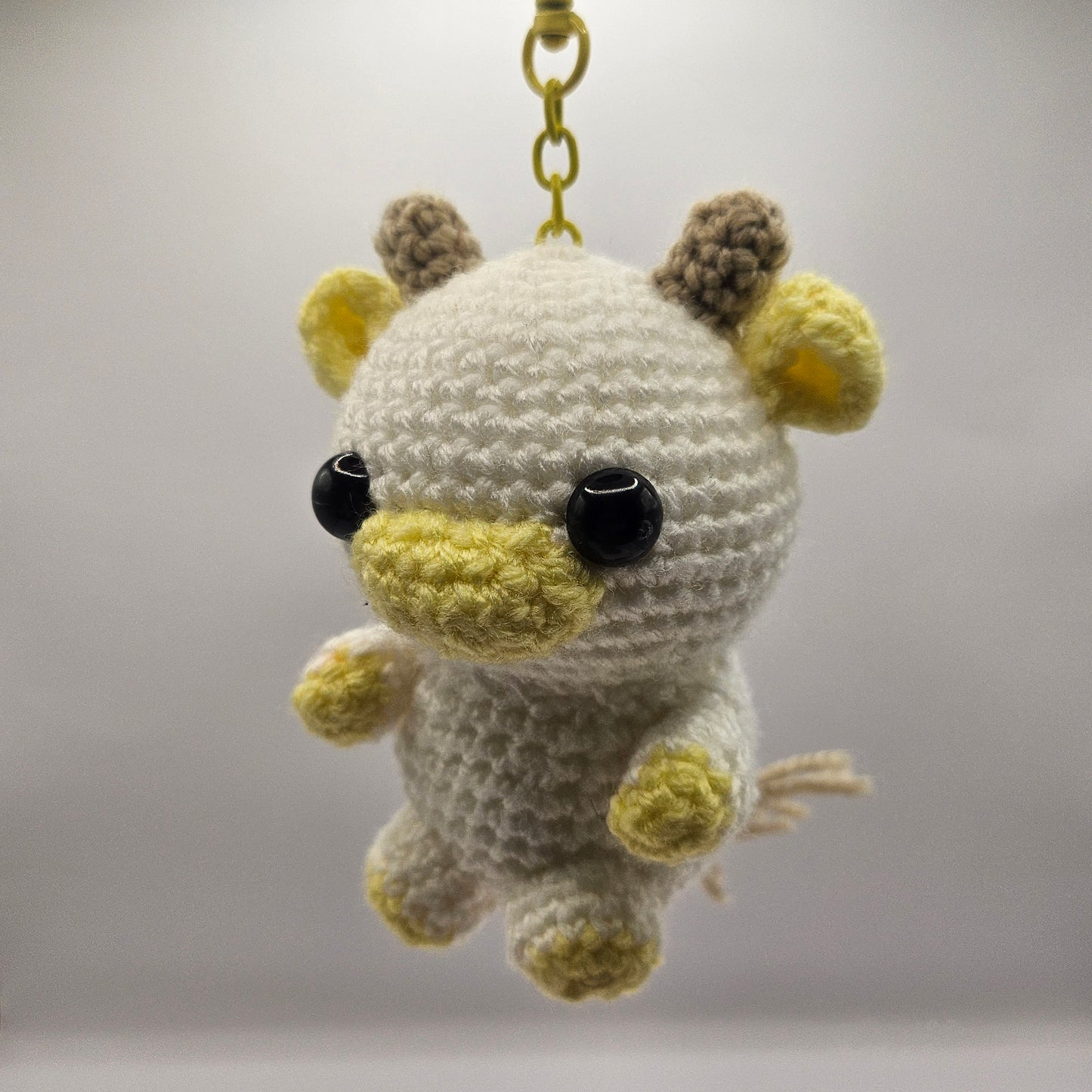 Crochet keychain cow light yellow