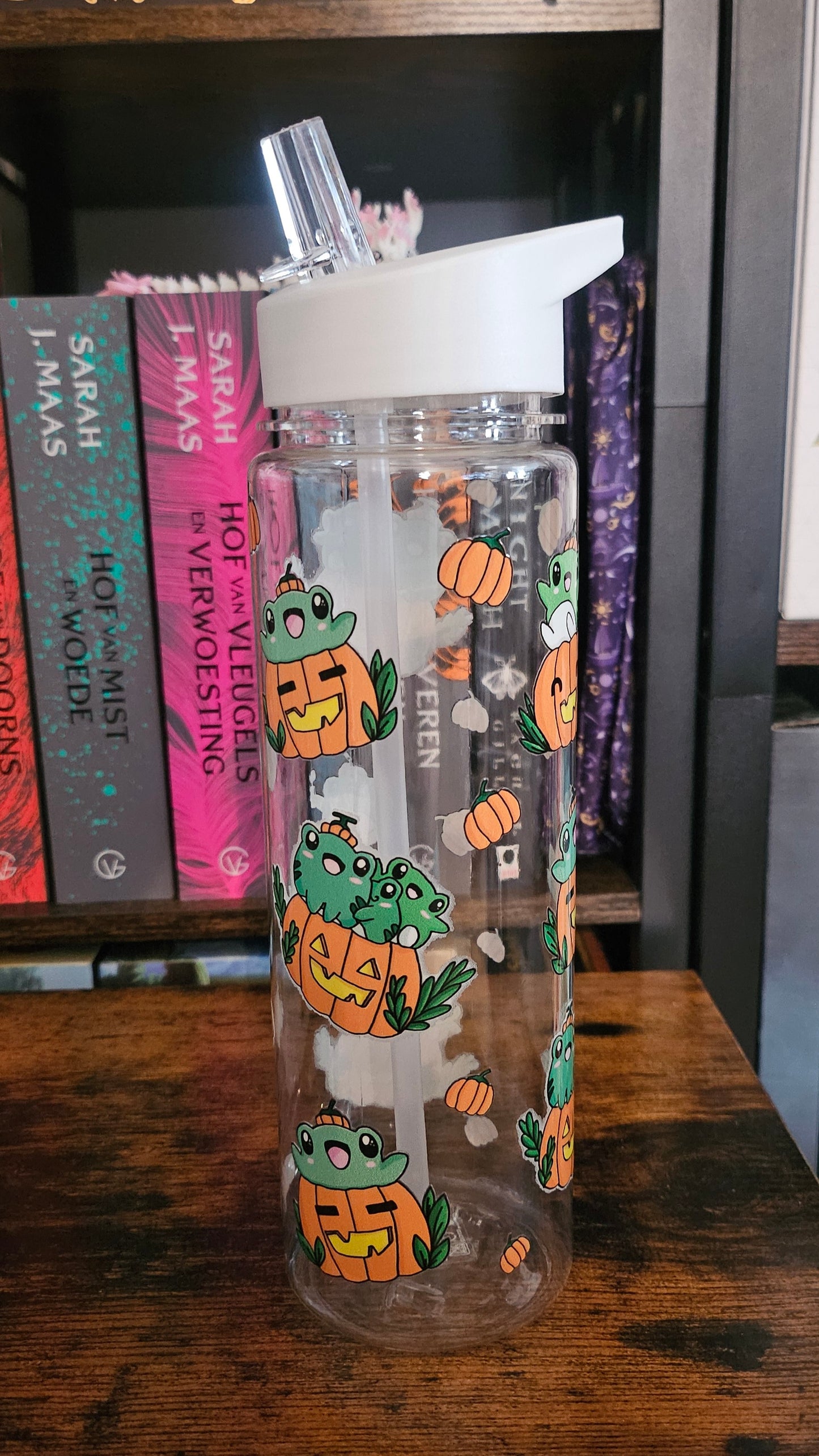 Waterbottle Halloween Frogs