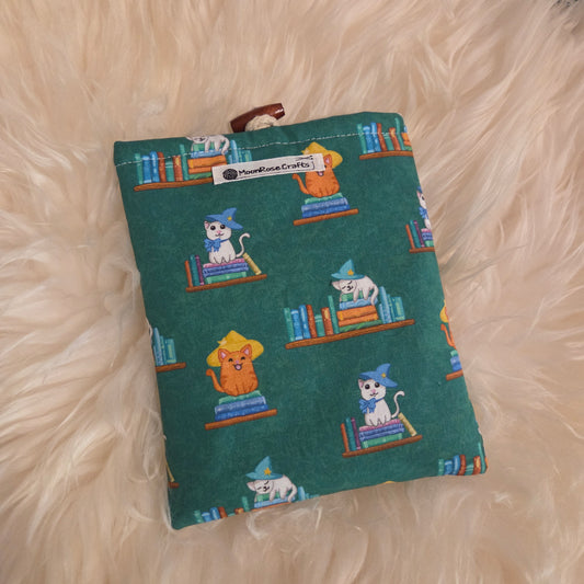 Sleeve Cat bookshelf E-Reader