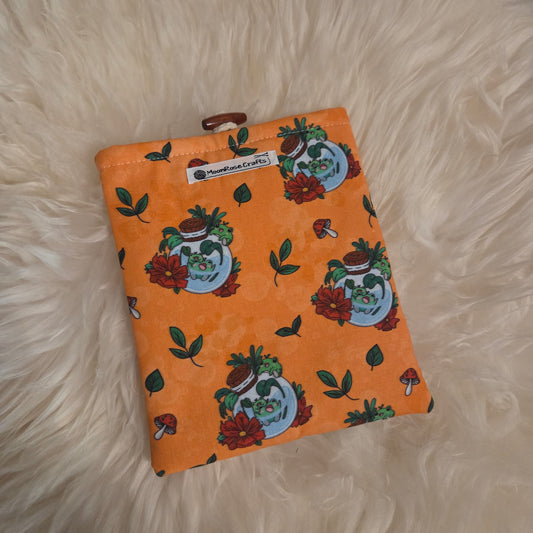Sleeve bottle frog E-Reader