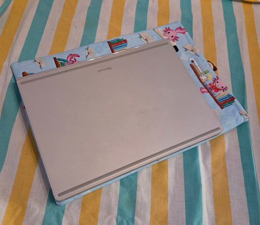 Laptop sleeve Axolotl