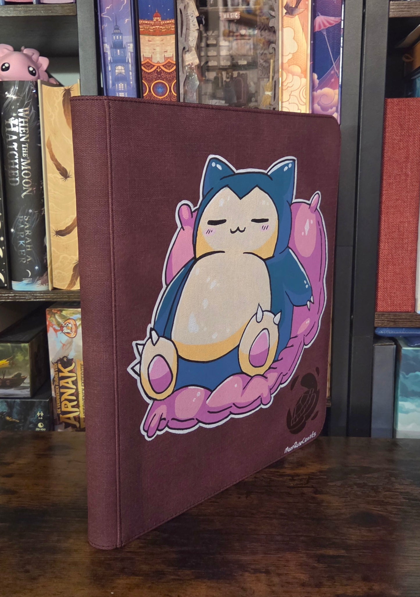 Binder Snorlax pillow