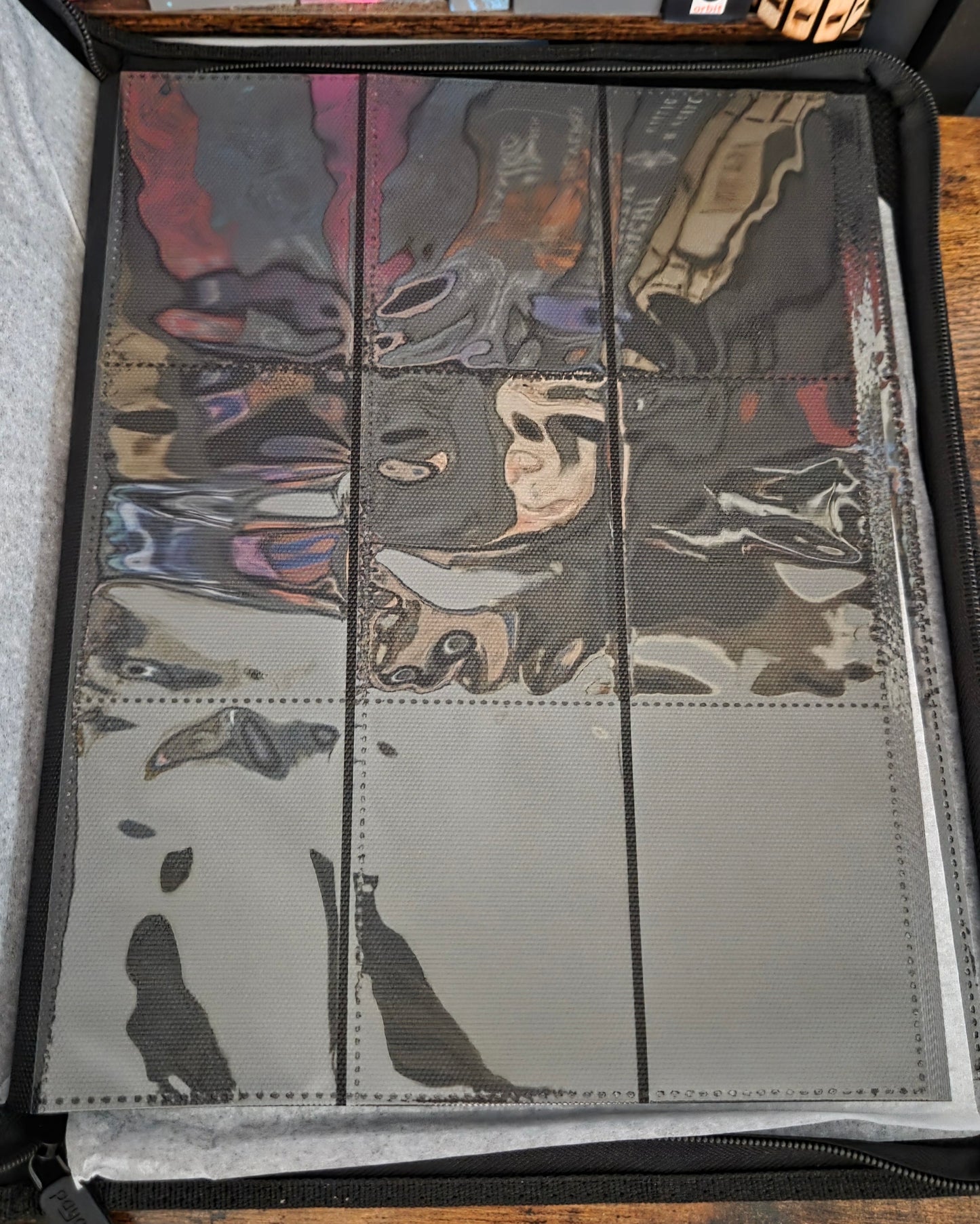 Binder Eevee