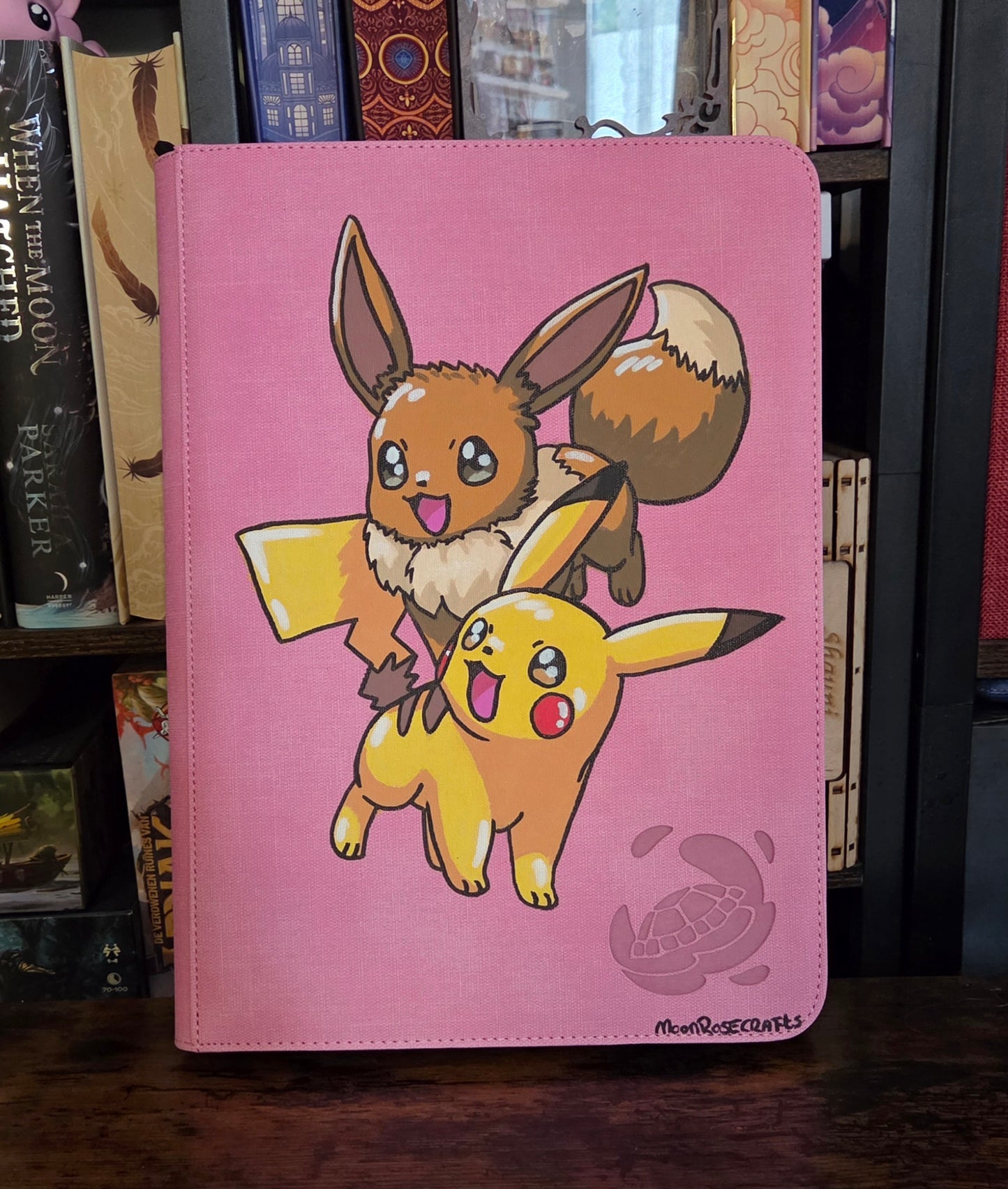 Binder Eevee pikachu